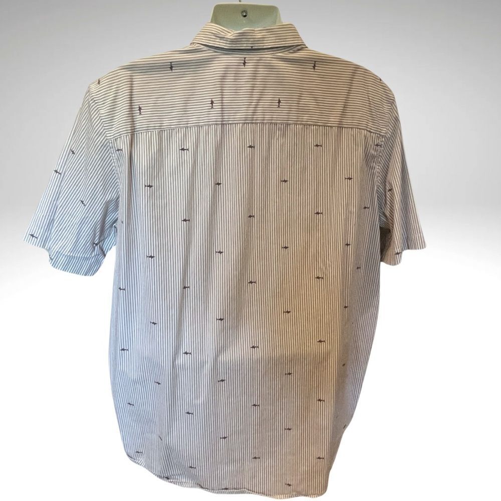 George Gray Casual Button Down Shirt, Stripes with Sharks, Size 2XL - Picture 2 of 8